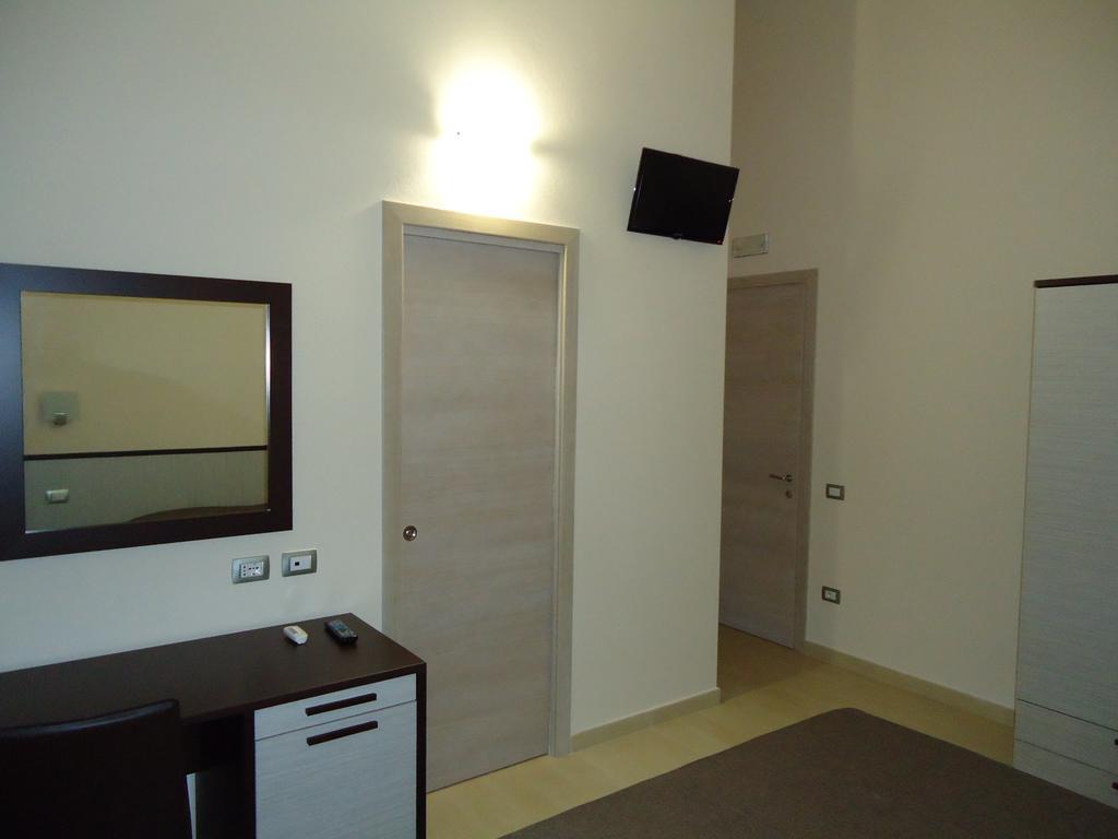 B&B L'Aurora Pula Phòng bức ảnh
